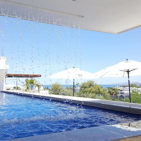 Hotel Catedral La Paz Eksteriør bilde Rooftop pool at the Hotel