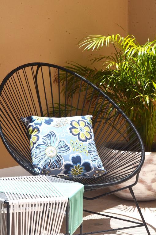 Hotel Catedral La Paz Eksteriør bilde A Condesa chair